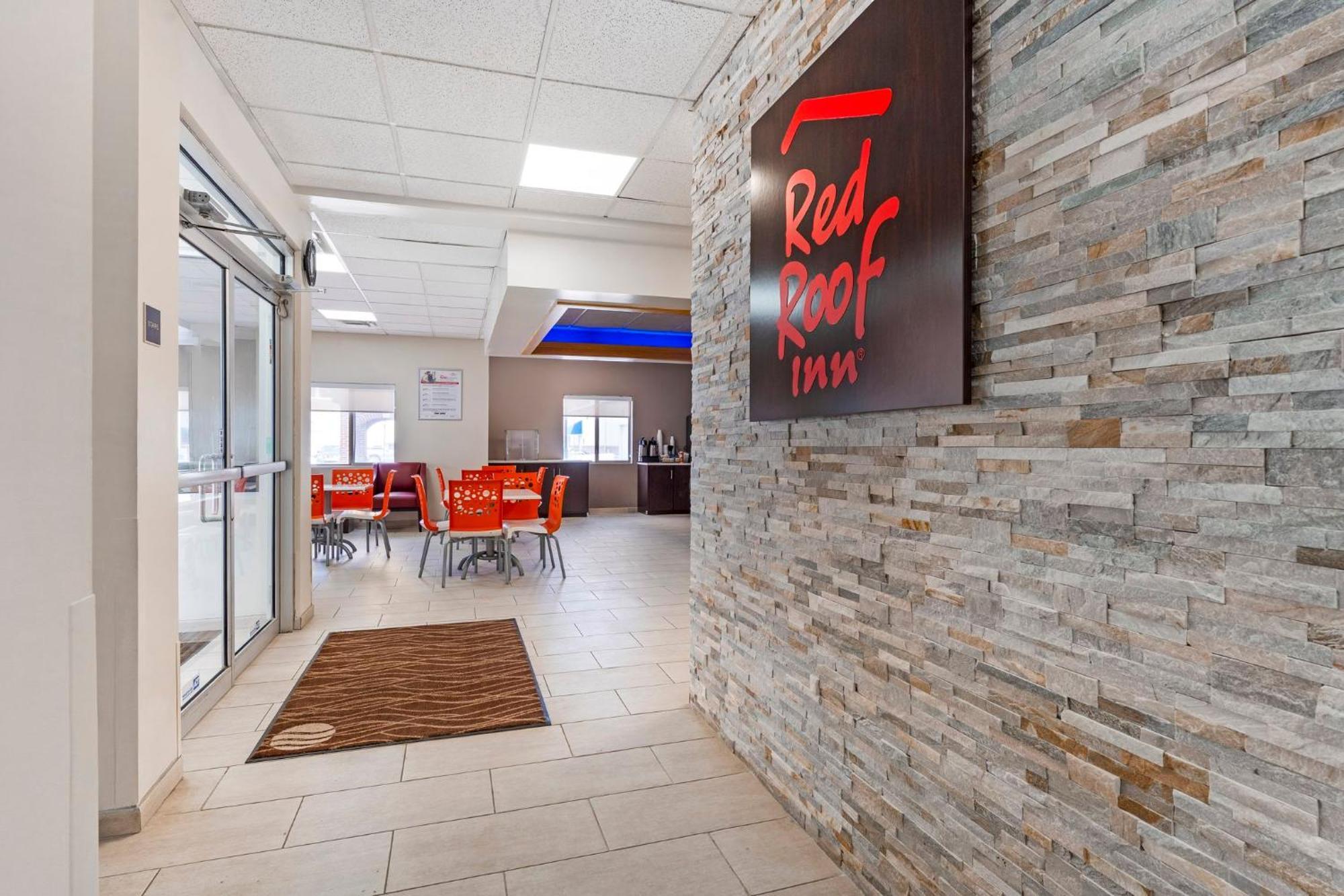 Red Roof Inn Джонстаун Экстерьер фото